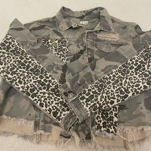 Camo & Leopard Distressed Jacket Size M